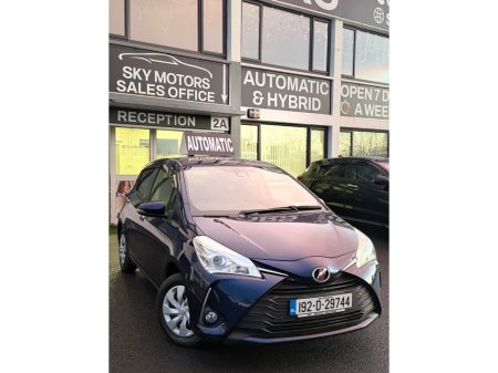 2019 Toyota Yaris  €11,990 thumbnail