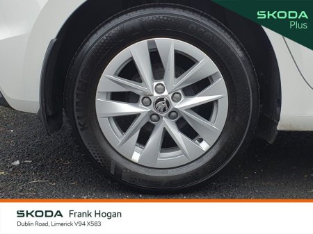 2024 Skoda Fabia - thumbnail 9