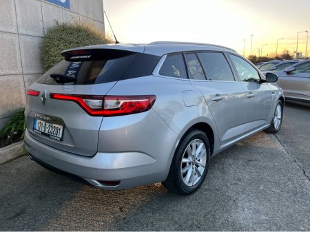 2017 Renault Megane ESTATE SPORT TOURER DYNAMIQUE 1.5 DIESEL //HALF LEATHER SEATS//SAT NAV// €10,950