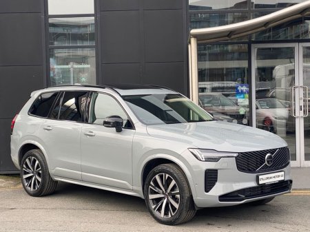 2025 Volvo XC90 T8 Dark Plus AWD Auto (PHEV)