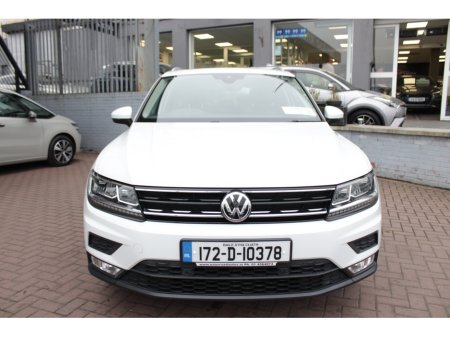 2017 Volkswagen Tiguan - thumbnail 9