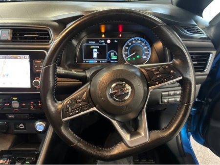 2020 Nissan Leaf 40K EV SV 40KW '19 4DR AUTO €13,499 thumbnail