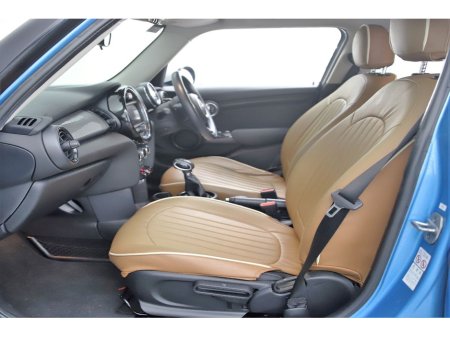 2017 MINI Hatch 1.5 COOPER AUTO 5DR *BI-TONE ROOF*UPGRADED 17" ALLOY WHEELS* €16,490 thumbnail