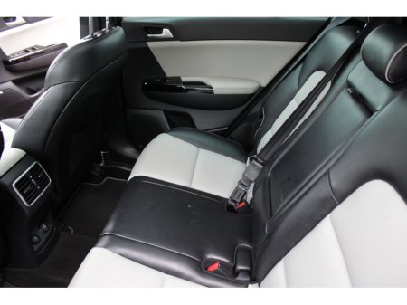 2017 Kia Sportage - thumbnail 21