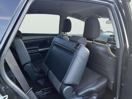 2017 Toyota Prius - thumbnail 25