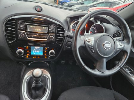 2017 Nissan Juke 1.2 SV E6 4DR €8,950 thumbnail