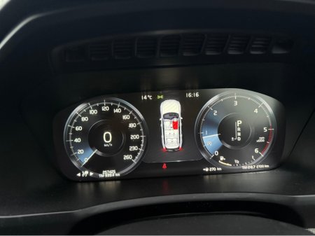 2017 Volvo XC90 - thumbnail 9