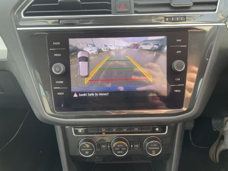 2019 Volkswagen Tiguan Match thumbnail