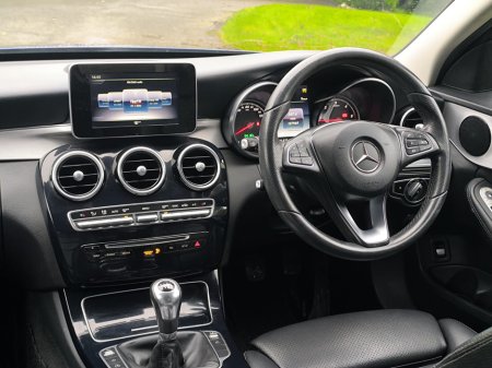 2018 Mercedes-Benz C Class - thumbnail 14