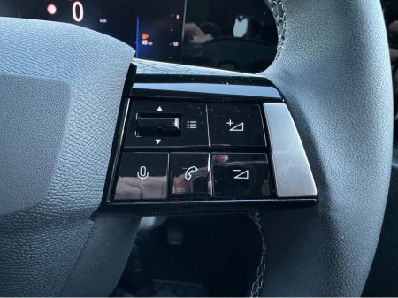 2026 Opel Astra SC | 1.2 | 110PS €32,195 thumbnail