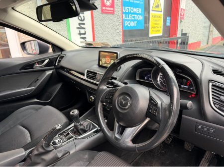 2016 Mazda Mazda3 2.2 D 150PS EXECUTIVE SE 4DR €7,495 thumbnail