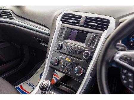 2017 Ford Mondeo - thumbnail 22