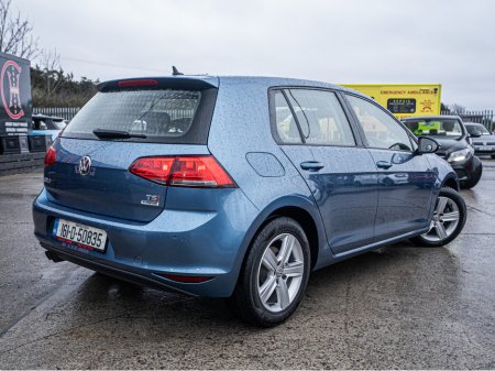 2016 Volkswagen Golf 2016 VW Golf 1.4tsi Auto/High spec/1yr warranty €12,888 thumbnail