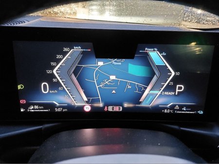 2025 BMW 3 Series - thumbnail 9