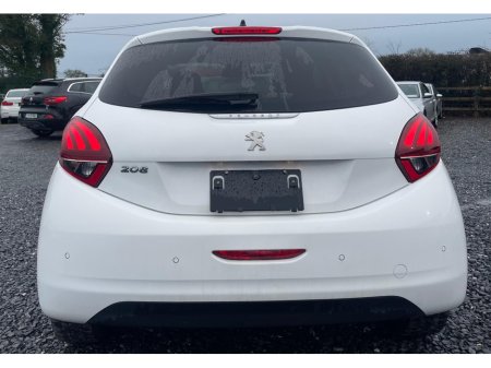 2016 Peugeot 208 1.2 Petrol Automatic LOW KM €9,900 thumbnail