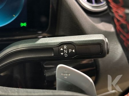 2022 Mercedes-Benz EQA EQA 250 AMG LINE - HEATED SEATS - REVERSE CAMERA - AMBIENT LIGHTING - ELECTRIC TAILGATE €28,950 thumbnail