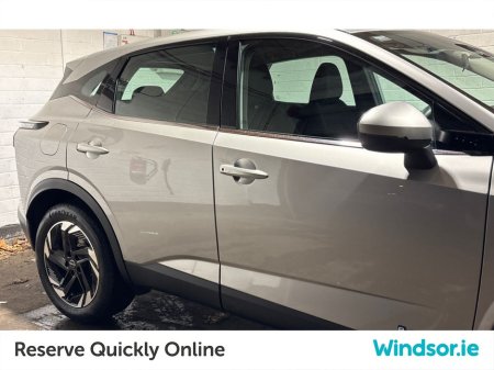 2025 Nissan Qashqai ePOWER QASHQAI SV €37,995 thumbnail