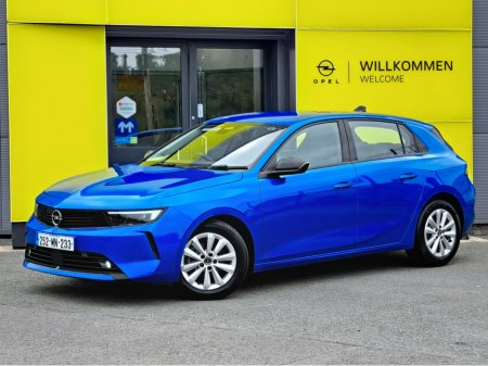 2025 Opel Astra SC 1.2TURBO 110BHP **252 REG**