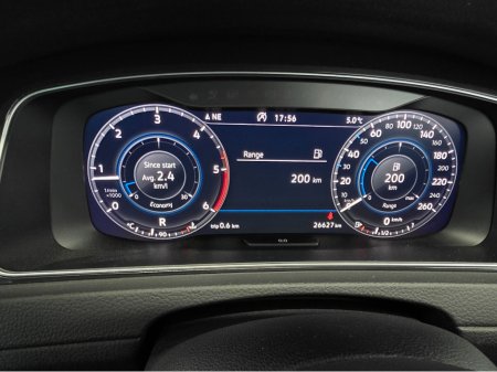 2020 Volkswagen Golf 2020 VW Golf 2.0 TDi Comfort Auto, Ultra Low Miles €24,900 thumbnail