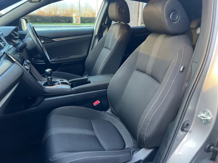 2019 Honda Civic 1.0 VTEC Turbo Smart Plus €18,950 thumbnail