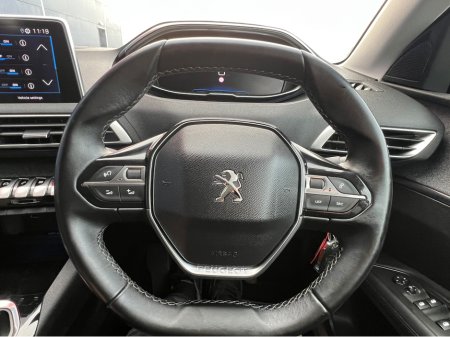 2019 Peugeot 3008 ALLURE 1.5 BLUE HDI 130 6 6.2 4DR €17,900 thumbnail