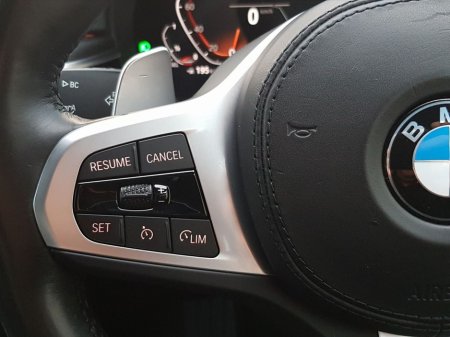 2022 BMW 5 Series - thumbnail 15