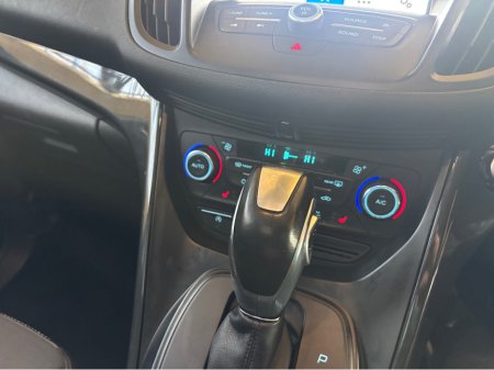 2019 Ford Kuga - thumbnail 11