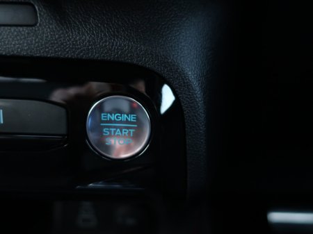 2026 Ford Kuga 2.5 Duratec 243PS PHEV ST-Line X Ed Auto €48,995 thumbnail