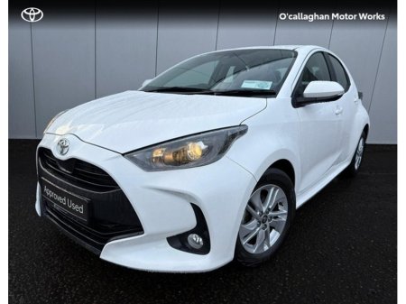 2024 Toyota Yaris 1.5 LUNA 4DR €26,950