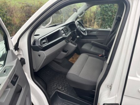 2021 Volkswagen Transporter  €18,998 thumbnail