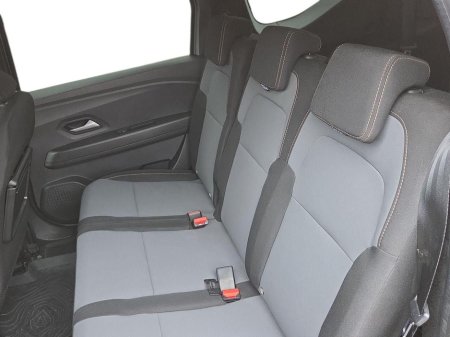 2024 Dacia Jogger TCe 110 Extreme €25,950 thumbnail
