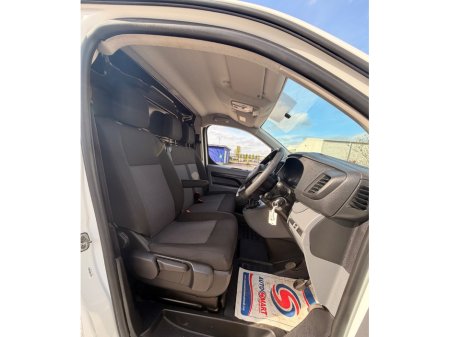 2022 Opel Vivaro - thumbnail 4