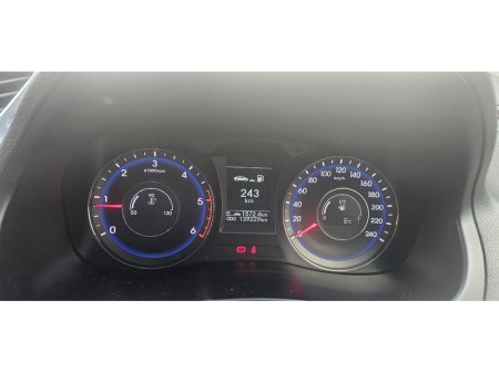 2015 Hyundai i40 - thumbnail 29