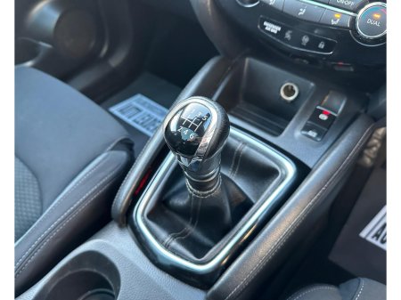 2019 Nissan Qashqai 1.5 DCI SV PREMIUM 115PS NAV SKY VIEW €14,950 thumbnail