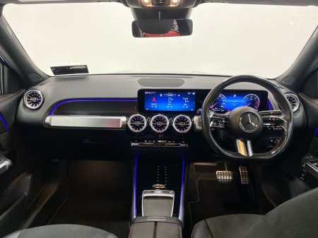 2024 Mercedes-Benz GLB GLB 200 D AMG Pack & Panoramic Sunroof 5 Seater €52,950 thumbnail