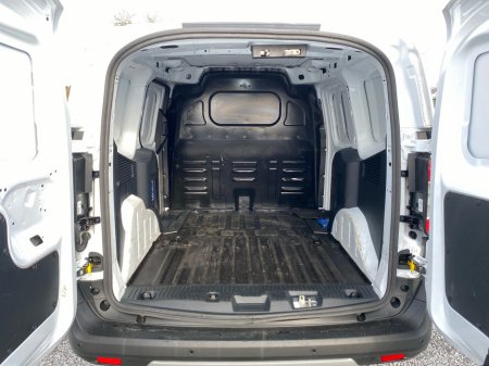 2025 Ford Courier Active 1.5 100BHP... Huge spec thumbnail