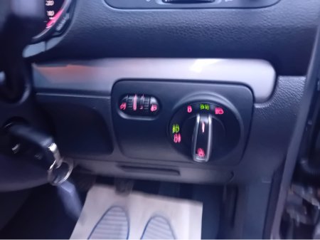 2010 Volkswagen Golf TRENDLINE 1.6 TDI MANUAL 105BHP  5DR @ REDDY2DRIVE LTD €3,850 thumbnail