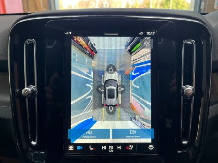 2023 Volvo XC40 - thumbnail 23