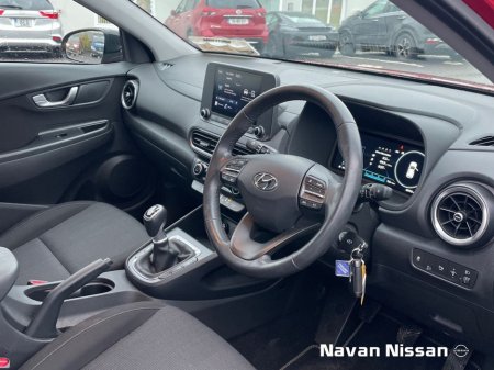 2022 Hyundai Kona 1.0 T-GDI Executive Two Tone Roof €25,950 thumbnail