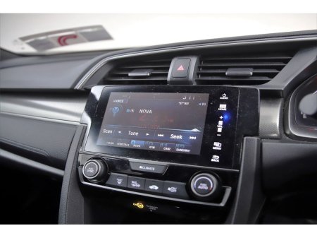 2017 Honda Civic 1.0 VTEC TURBO SR *SAT NAV*REVERSE CAM* €15,890 thumbnail