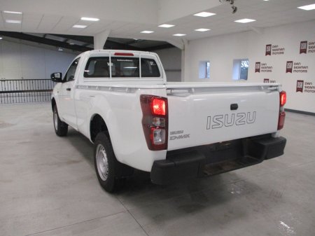 2026 Isuzu D-MAX  €36,199 thumbnail