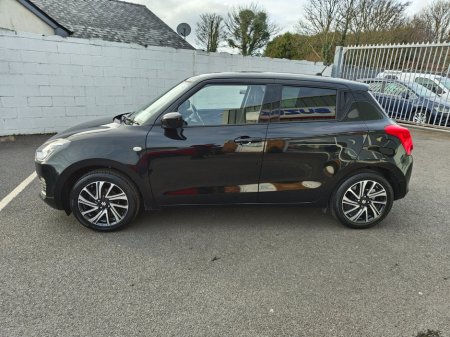 2023 Suzuki Swift - thumbnail 5