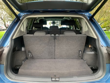 2018 Volkswagen Tiguan - thumbnail 15