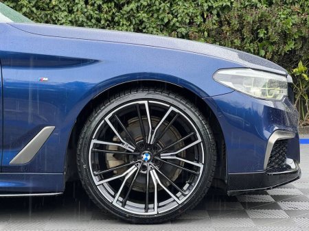 2019 BMW 5 Series 523d M-SPORT COMPETITION 2.0 D * HUGE SPEC * // OPENING SUNROOF // LEATHER M-SPORT INTERIOR // HARMAN/KARDON €32,955 thumbnail