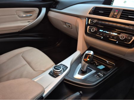 2018 BMW 3 Series - thumbnail 10