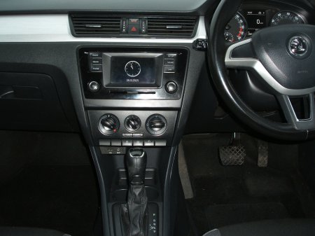 2017 Skoda Rapid - thumbnail 14