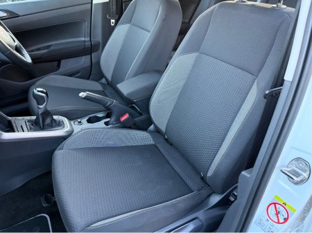 2023 Volkswagen Polo 1.0 LIFE €18,450 thumbnail