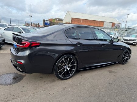 2020 BMW 5 Series - thumbnail 25