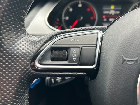 2012 Audi A4 2.0 TDI S-LINE 120BHP 4DR **HEATED SEATS** BLUETOOTH** AIR CON** €9,950 thumbnail