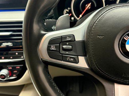 2018 BMW 5 Series 530E M SPORT €26,990 thumbnail